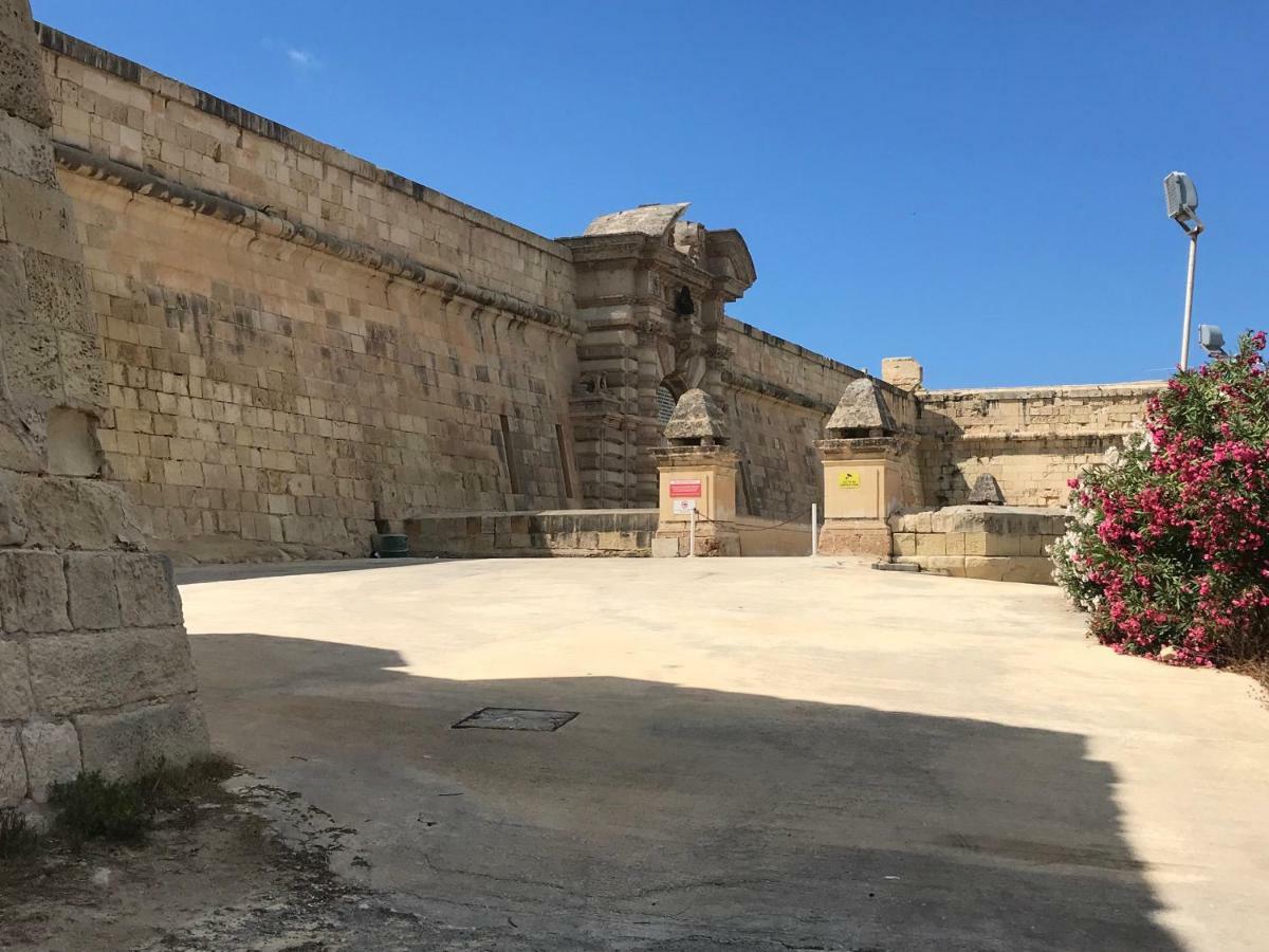 Pilgrim'S Rest Apartments Gzira Zewnętrze zdjęcie